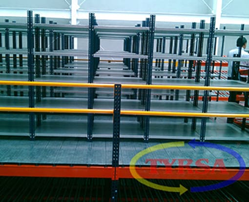 Estantería industrial