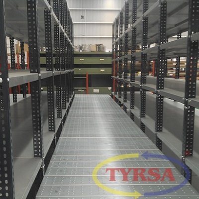 Racks y Estantería