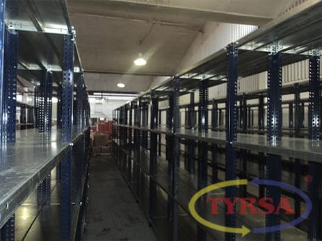 Racks selectivos para líneas de surtido